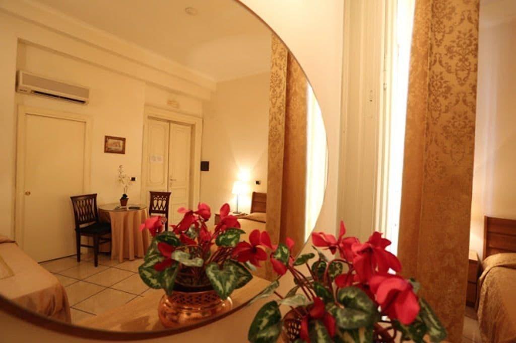 Bovio Suite Napoli Exterior foto