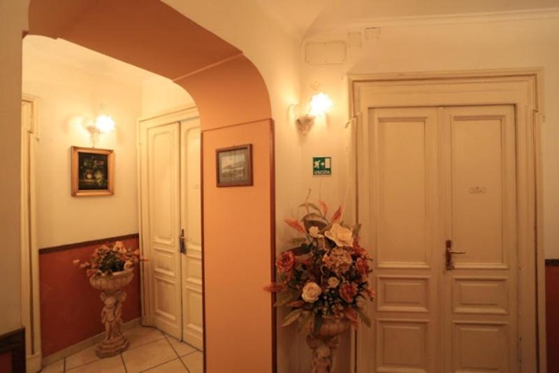 Bovio Suite Napoli Exterior foto