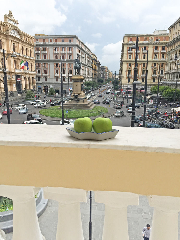 Bovio Suite Napoli Exterior foto